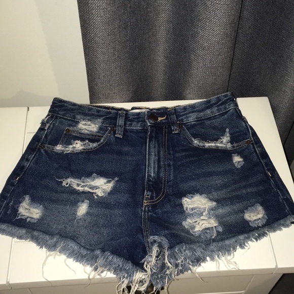 Zara Jean Shorts - Picture 2 of 8